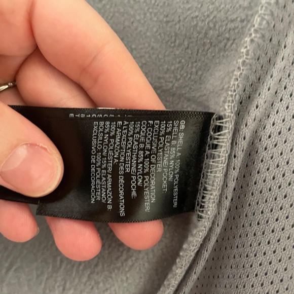 The North Face Ladies Apex Barrier Soft Shell Jacket - Heathered Gray, Small - Picture 9 of 14